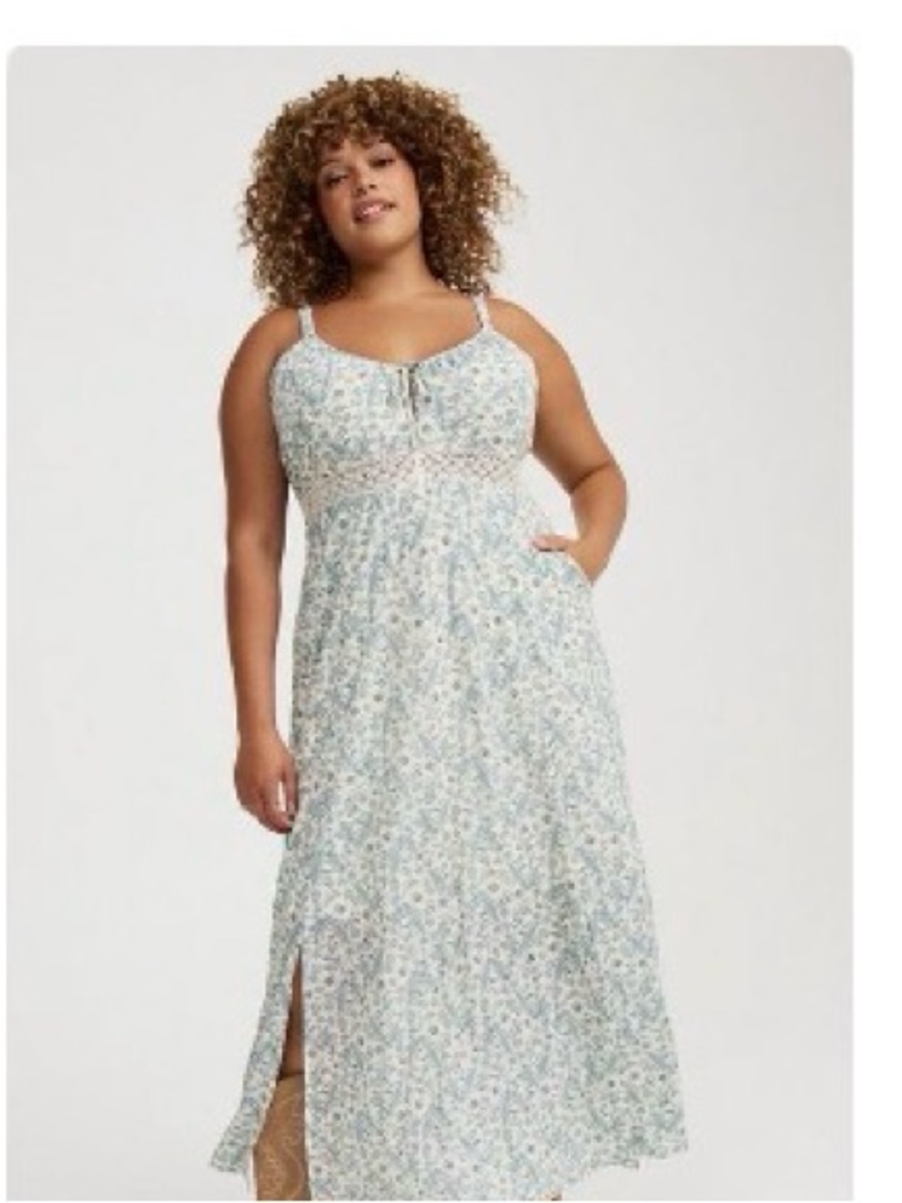 torrid Blue Floral Lace-Trim Maxi Dress - Picture 2 of 2
